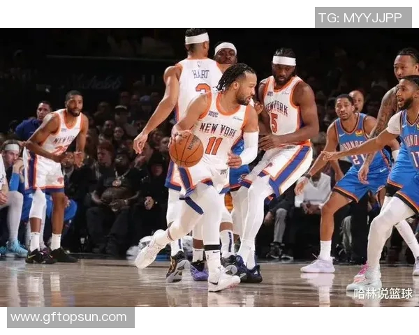 老鹰队与尼克斯队激战正酣谁能在这场对决中笑到最后